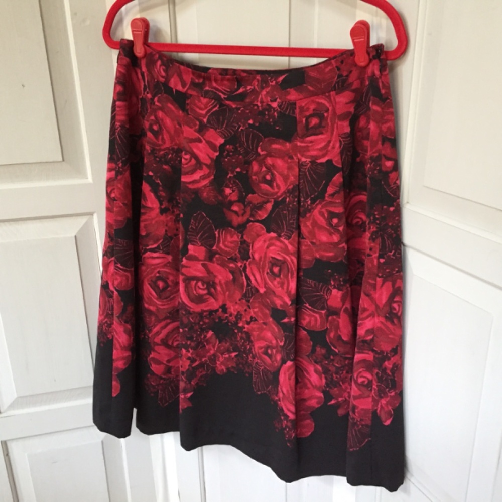 Talbots Red and Black Floral A-Line Skirt - Picture 8 of 16
